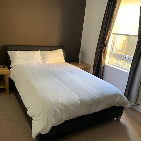 1 Bedroom Central Flat With Parking Space Edinburgh Ngoại thất bức ảnh